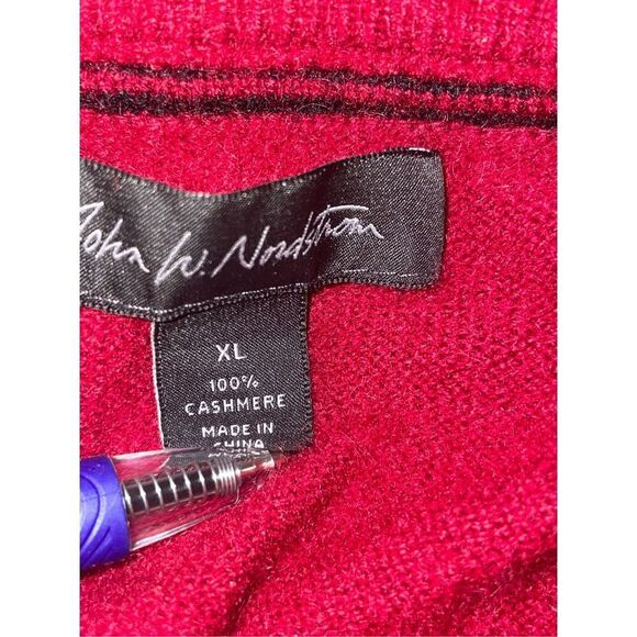 John W Nordstrom 100% Cashmere V Neck Sweater Vest Red Solid XL - Picture 4 of 9